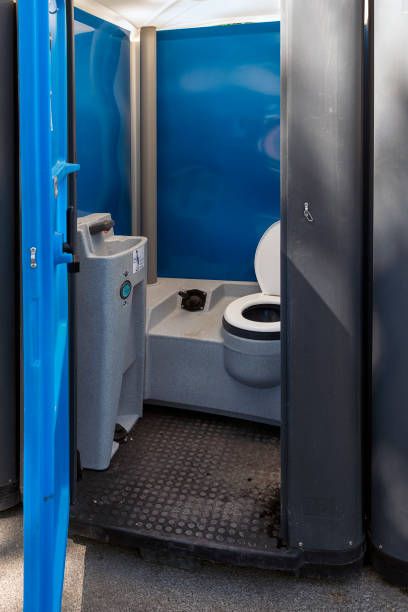 Best Portable bathroom rental  in Prairie Heights, WA