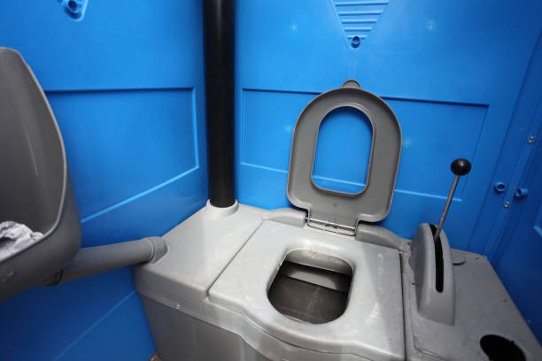 Best Portable restroom trailer rental  in Prairie Heights, WA
